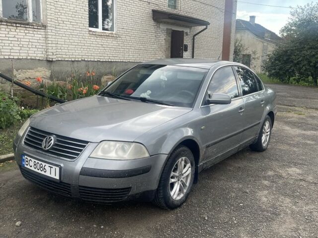 Серый Фольксваген Пассат, объемом двигателя 1.9 л и пробегом 200 тыс. км за 5000 $, фото 3 на Automoto.ua