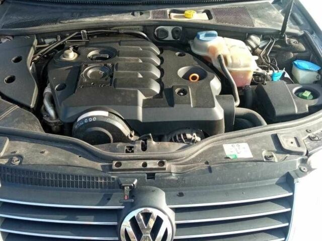 Серый Фольксваген Пассат, объемом двигателя 1.9 л и пробегом 1 тыс. км за 2500 $, фото 3 на Automoto.ua