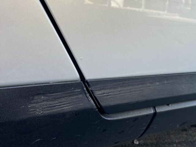 Фольксваген Пассат 2010 в Одессе на Automoto.ua Серый Фольксваген Пассат, объемом двигателя 2 л и пробегом 235 тыс. км за 6200 $, фото 13 на Automoto.ua