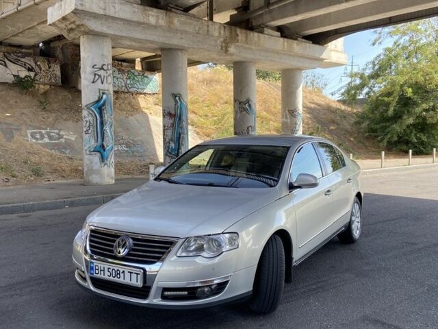 Фольксваген Пассат 2010 в Одессе на Automoto.ua Серый Фольксваген Пассат, объемом двигателя 2 л и пробегом 235 тыс. км за 6200 $, фото 1 на Automoto.ua