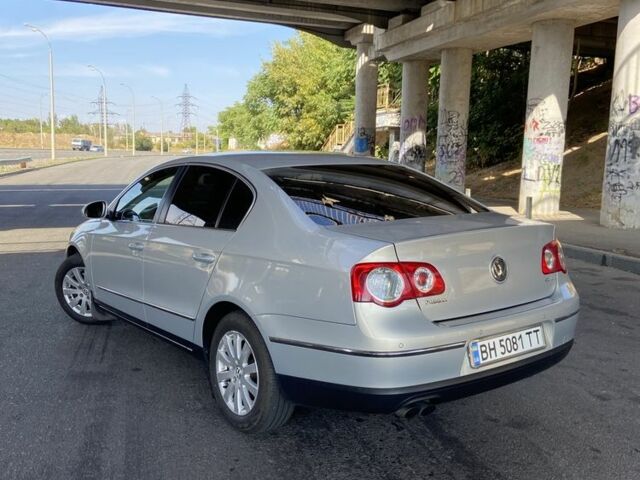 Фольксваген Пассат 2010 в Одессе на Automoto.ua Серый Фольксваген Пассат, объемом двигателя 2 л и пробегом 235 тыс. км за 6200 $, фото 5 на Automoto.ua