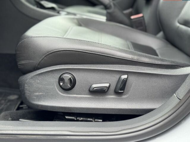 Сірий Фольксваген Пассат, об'ємом двигуна 1.8 л та пробігом 147 тис. км за 9900 $, фото 5 на Automoto.ua