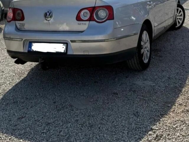 Фольксваген Пассат 2006 в Ужгороде на Automoto.ua Серый Фольксваген Пассат, объемом двигателя 2 л и пробегом 390 тыс. км за 2500 $, фото 2 на Automoto.ua