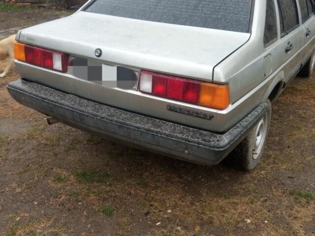 Серый Фольксваген Пассат, объемом двигателя 1.6 л и пробегом 250 тыс. км за 900 $, фото 6 на Automoto.ua