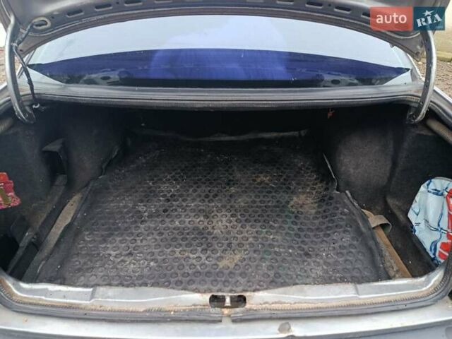 Серый Фольксваген Пассат, объемом двигателя 1.78 л и пробегом 250 тыс. км за 1150 $, фото 9 на Automoto.ua