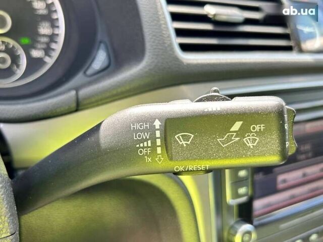 Серый Фольксваген Пассат, объемом двигателя 1.6 л и пробегом 172 тыс. км за 10200 $, фото 21 на Automoto.ua