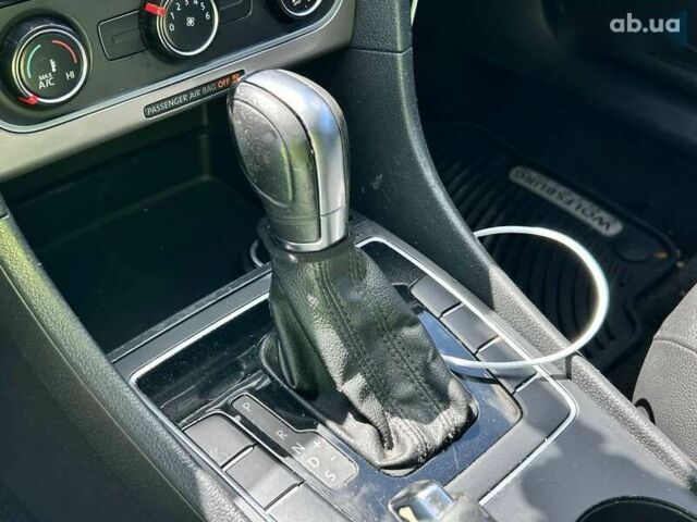 Серый Фольксваген Пассат, объемом двигателя 1.6 л и пробегом 172 тыс. км за 10200 $, фото 25 на Automoto.ua