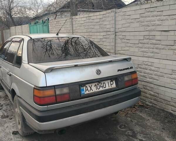 Серый Фольксваген Пассат, объемом двигателя 1.8 л и пробегом 500 тыс. км за 1800 $, фото 1 на Automoto.ua