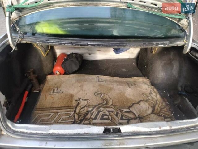 Серый Фольксваген Пассат, объемом двигателя 1.8 л и пробегом 496 тыс. км за 1700 $, фото 1 на Automoto.ua