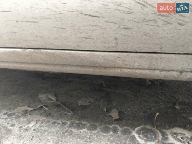 Серый Фольксваген Пассат, объемом двигателя 1.8 л и пробегом 500 тыс. км за 1800 $, фото 7 на Automoto.ua