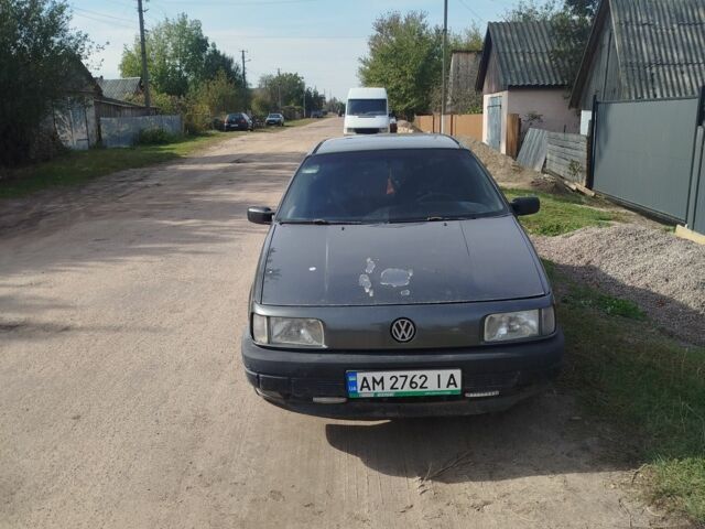 Сірий Фольксваген Пассат, об'ємом двигуна 1.8 л та пробігом 455 тис. км за 1073 $, фото 2 на Automoto.ua