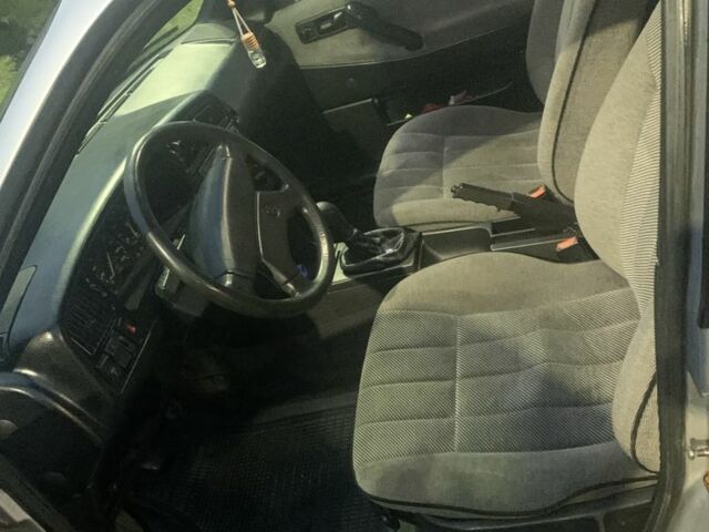 Серый Фольксваген Пассат, объемом двигателя 1.8 л и пробегом 4 тыс. км за 1100 $, фото 1 на Automoto.ua