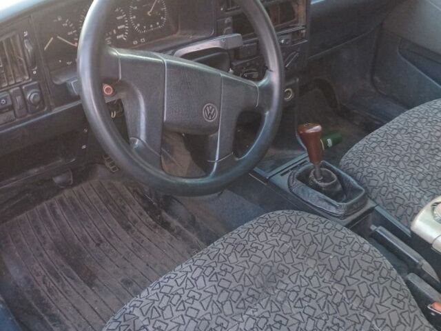 Серый Фольксваген Пассат, объемом двигателя 1.6 л и пробегом 100 тыс. км за 393 $, фото 9 на Automoto.ua