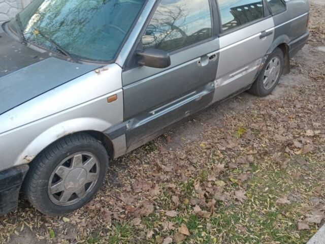 Серый Фольксваген Пассат, объемом двигателя 1.6 л и пробегом 100 тыс. км за 393 $, фото 2 на Automoto.ua