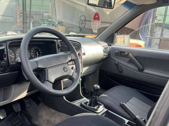 Сірий Фольксваген Пассат, об'ємом двигуна 1.8 л та пробігом 100 тис. км за 2300 $, фото 9 на Automoto.ua