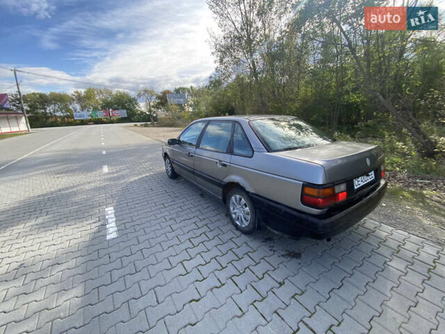 Серый Фольксваген Пассат, объемом двигателя 1.8 л и пробегом 341 тыс. км за 1400 $, фото 12 на Automoto.ua