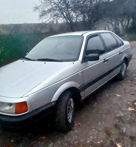 Серый Фольксваген Пассат, объемом двигателя 1.8 л и пробегом 411 тыс. км за 1400 $, фото 4 на Automoto.ua