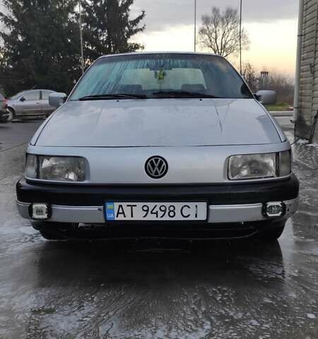 Серый Фольксваген Пассат, объемом двигателя 1.6 л и пробегом 300 тыс. км за 2100 $, фото 5 на Automoto.ua