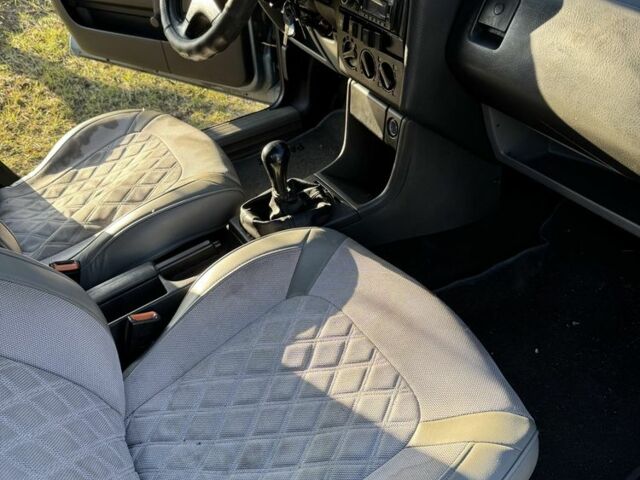 Серый Фольксваген Пассат, объемом двигателя 1.8 л и пробегом 276 тыс. км за 1500 $, фото 5 на Automoto.ua