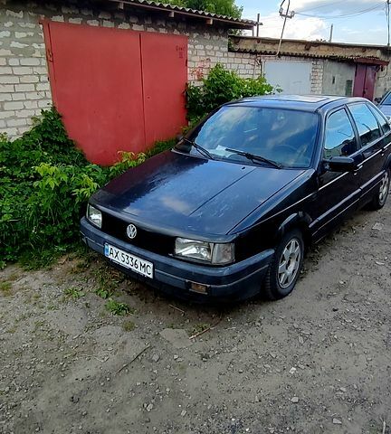 Серый Фольксваген Пассат, объемом двигателя 2 л и пробегом 268 тыс. км за 1500 $, фото 4 на Automoto.ua