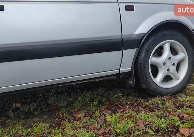 Серый Фольксваген Пассат, объемом двигателя 1.6 л и пробегом 300 тыс. км за 2100 $, фото 17 на Automoto.ua