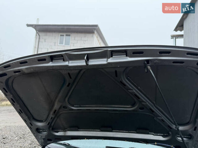 Серый Фольксваген Пассат, объемом двигателя 1.78 л и пробегом 300 тыс. км за 3700 $, фото 10 на Automoto.ua