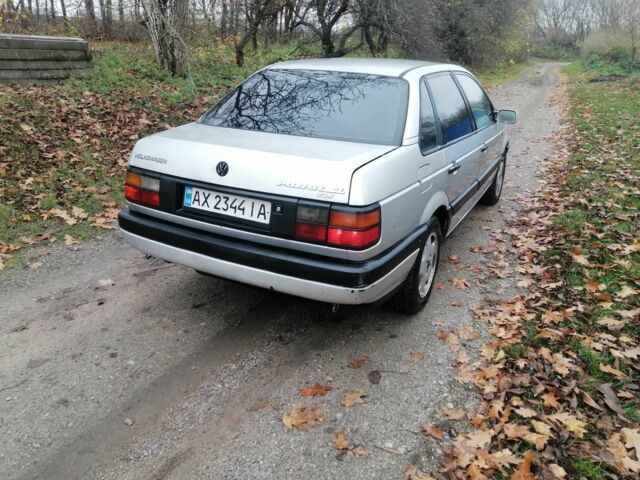 Серый Фольксваген Пассат, объемом двигателя 1.9 л и пробегом 100 тыс. км за 1350 $, фото 5 на Automoto.ua