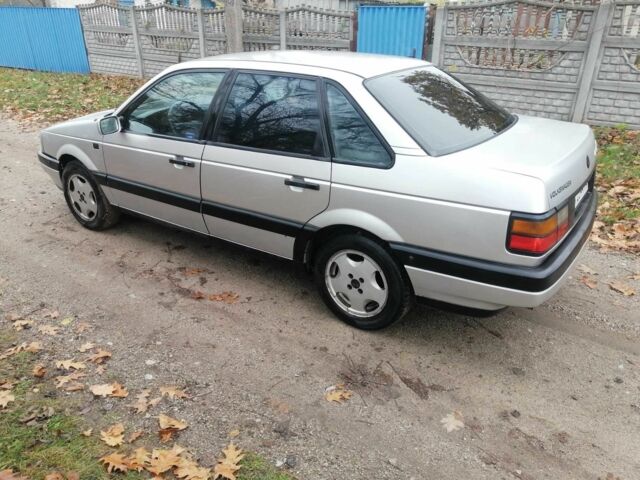 Серый Фольксваген Пассат, объемом двигателя 1.9 л и пробегом 100 тыс. км за 1350 $, фото 3 на Automoto.ua