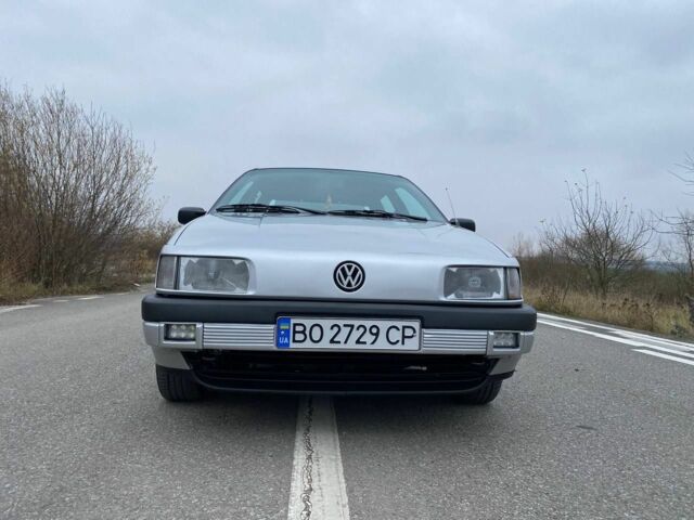 Серый Фольксваген Пассат, объемом двигателя 1.8 л и пробегом 415 тыс. км за 2650 $, фото 9 на Automoto.ua