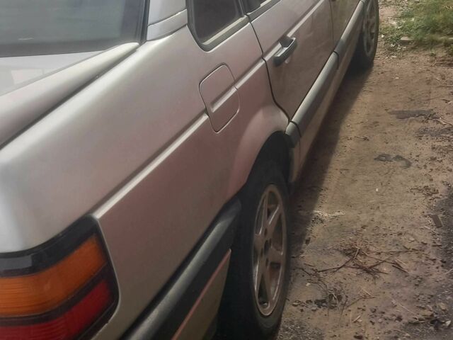 Сірий Фольксваген Пассат, об'ємом двигуна 1.8 л та пробігом 400 тис. км за 1500 $, фото 2 на Automoto.ua