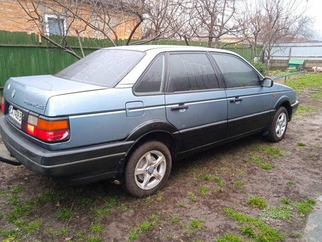 Серый Фольксваген Пассат, объемом двигателя 1.8 л и пробегом 350 тыс. км за 2800 $, фото 4 на Automoto.ua