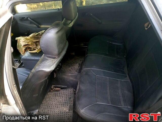 Серый Фольксваген Пассат, объемом двигателя 1.8 л и пробегом 200 тыс. км за 2500 $, фото 6 на Automoto.ua