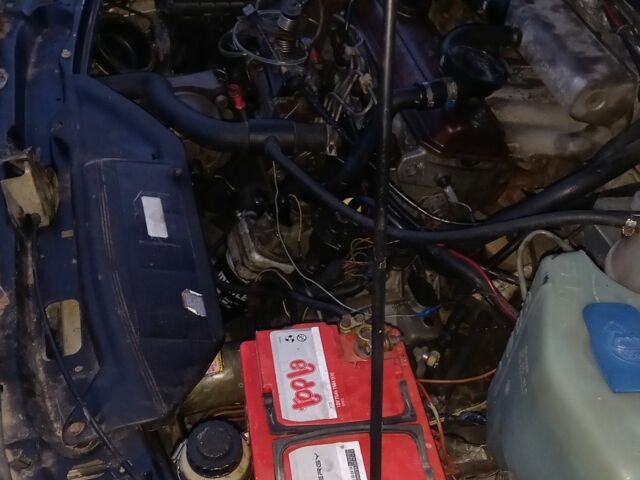 Серый Фольксваген Пассат, объемом двигателя 1.6 л и пробегом 300 тыс. км за 1300 $, фото 11 на Automoto.ua