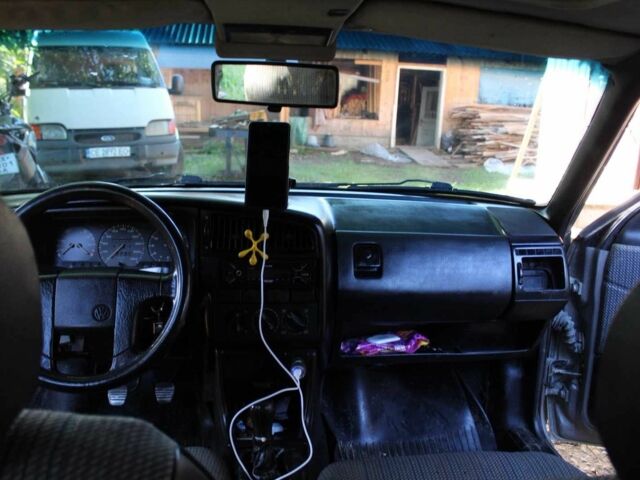 Серый Фольксваген Пассат, объемом двигателя 0 л и пробегом 432 тыс. км за 1499 $, фото 5 на Automoto.ua