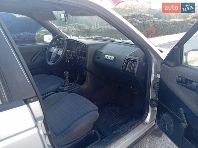 Серый Фольксваген Пассат, объемом двигателя 1.9 л и пробегом 280 тыс. км за 1450 $, фото 3 на Automoto.ua