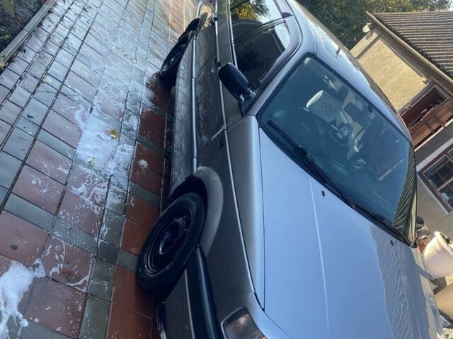 Серый Фольксваген Пассат, объемом двигателя 1.8 л и пробегом 320 тыс. км за 899 $, фото 7 на Automoto.ua