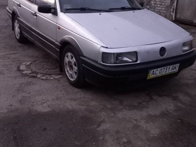 Серый Фольксваген Пассат, объемом двигателя 1.6 л и пробегом 300 тыс. км за 1300 $, фото 10 на Automoto.ua