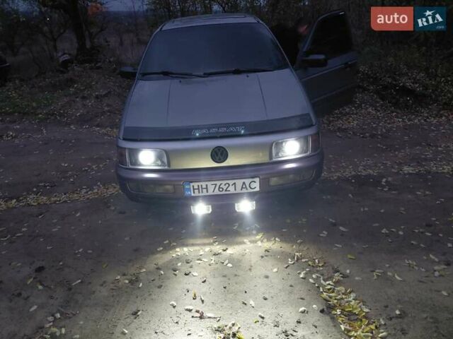 Серый Фольксваген Пассат, объемом двигателя 1.98 л и пробегом 353 тыс. км за 2600 $, фото 20 на Automoto.ua