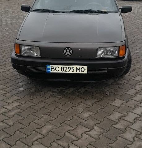 Сірий Фольксваген Пассат, об'ємом двигуна 1.8 л та пробігом 500 тис. км за 1250 $, фото 3 на Automoto.ua