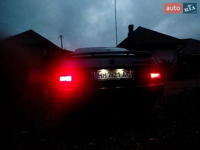 Серый Фольксваген Пассат, объемом двигателя 1.98 л и пробегом 353 тыс. км за 2600 $, фото 2 на Automoto.ua