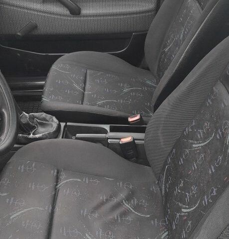 Сірий Фольксваген Пассат, об'ємом двигуна 1.8 л та пробігом 500 тис. км за 1250 $, фото 4 на Automoto.ua