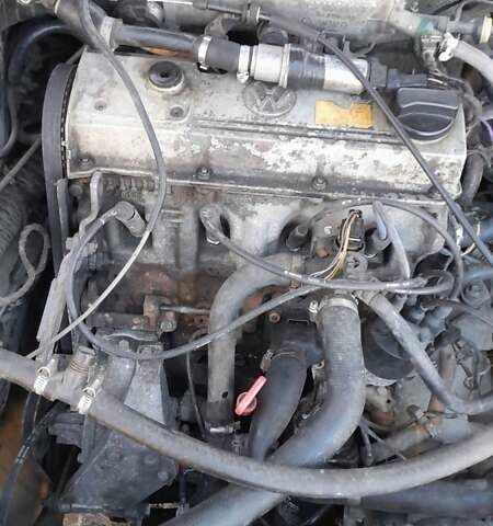 Серый Фольксваген Пассат, объемом двигателя 2 л и пробегом 448 тыс. км за 800 $, фото 1 на Automoto.ua