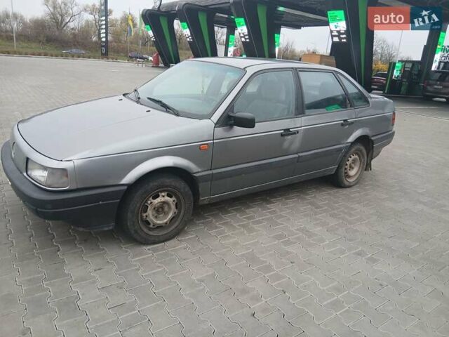 Серый Фольксваген Пассат, объемом двигателя 1.78 л и пробегом 395 тыс. км за 1499 $, фото 5 на Automoto.ua