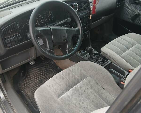 Серый Фольксваген Пассат, объемом двигателя 1.78 л и пробегом 395 тыс. км за 1499 $, фото 11 на Automoto.ua