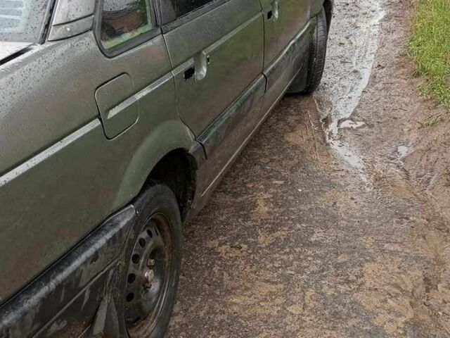 Серый Фольксваген Пассат, объемом двигателя 8 л и пробегом 1 тыс. км за 1250 $, фото 3 на Automoto.ua