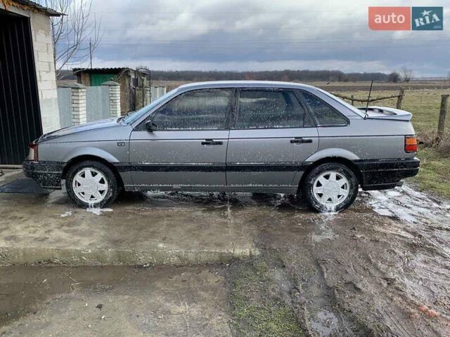 Серый Фольксваген Пассат, объемом двигателя 2 л и пробегом 309 тыс. км за 2800 $, фото 1 на Automoto.ua