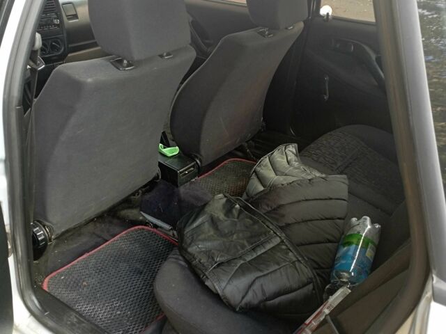 Серый Фольксваген Пассат, объемом двигателя 2 л и пробегом 315 тыс. км за 2600 $, фото 2 на Automoto.ua