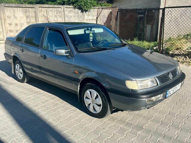 Сірий Фольксваген Пассат, об'ємом двигуна 1.9 л та пробігом 364 тис. км за 2450 $, фото 1 на Automoto.ua