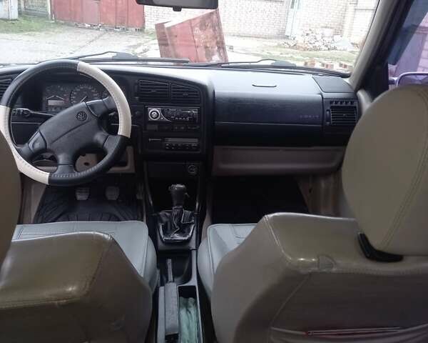 Серый Фольксваген Пассат, объемом двигателя 2.8 л и пробегом 352 тыс. км за 3350 $, фото 20 на Automoto.ua