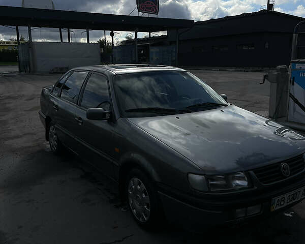 Сірий Фольксваген Пассат, об'ємом двигуна 2 л та пробігом 600 тис. км за 1700 $, фото 4 на Automoto.ua